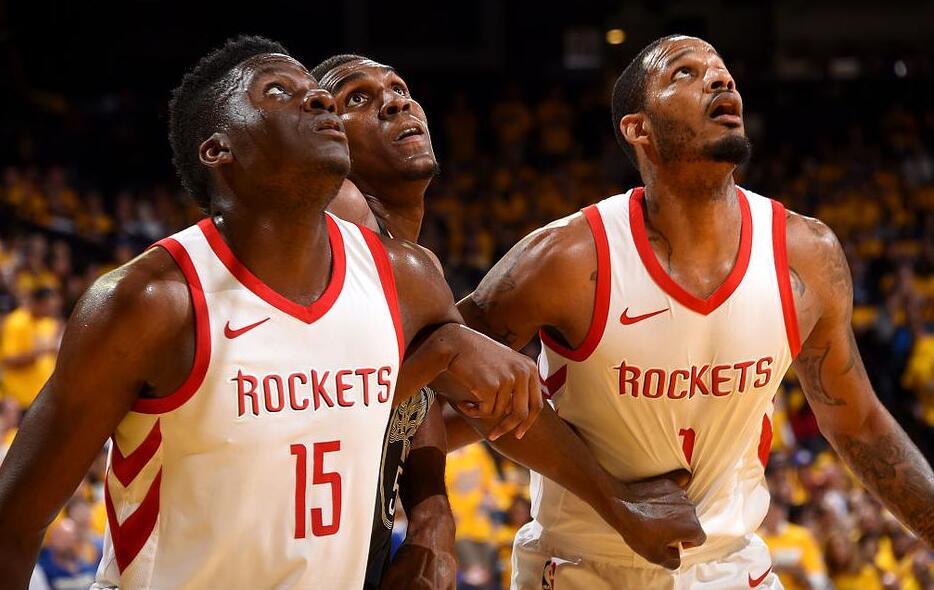 迪米特列夫斯基：瓦伦上赛季卡我出场数，少上一场少付30万（迪米特列夫斯基：瓦伦故意压缩我出场次数，少踢一场就能省30万）