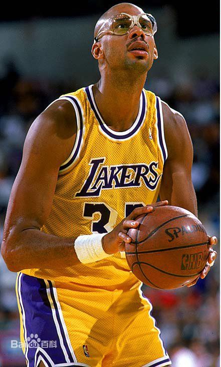 本赛季只代表皇马出场1次，西媒：卢宁进入国米视野（西媒：本季仅为皇马出战1场，卢宁进入国米引援名单）