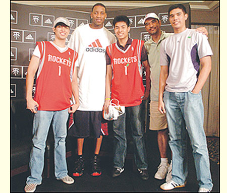 弗罗因德：我们赢得了这1分，绝平体现了球队不服输的精神（弗罗因德：这一分来之不易，绝平诠释球队永不言弃的精神）