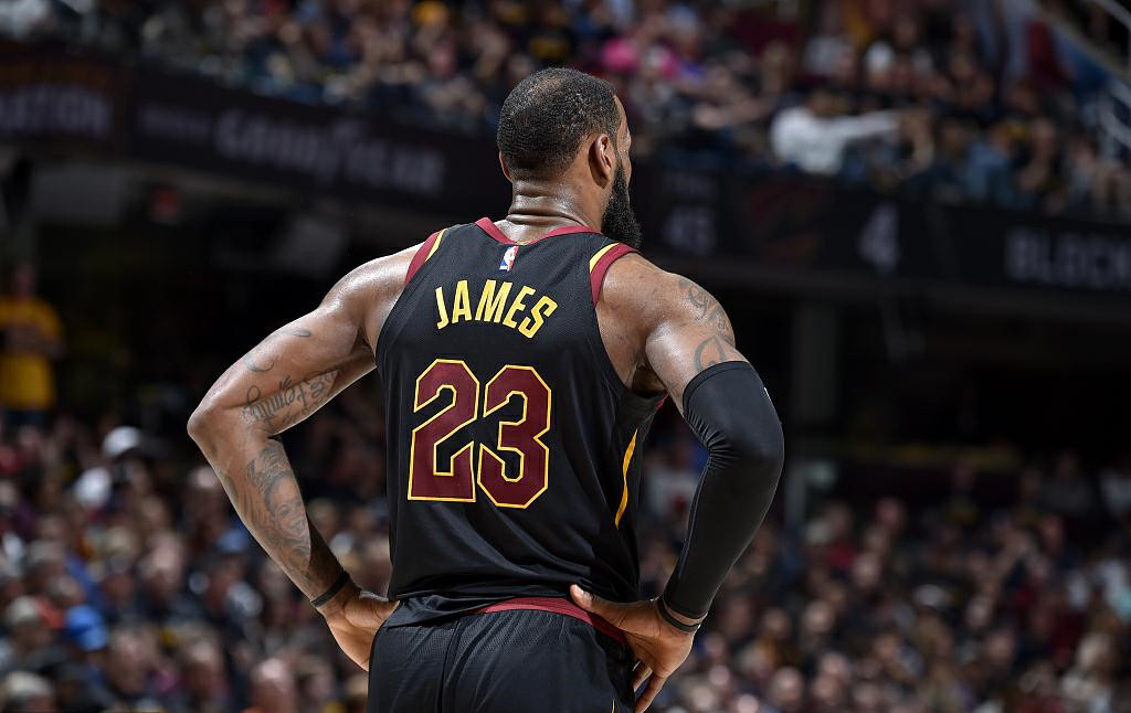 法甲战报：谢里夫、拉奥-利索亚破门，昂热4-1完胜南特（法甲综述：谢里夫与拉奥-利索亚建功，昂热4比1大胜南特）